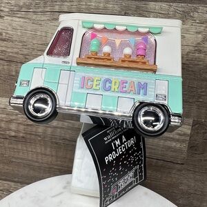 Bath & body Works ice cream truck projector wallflower plug